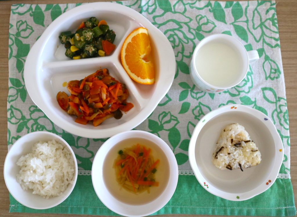 ７月２３日の給食です