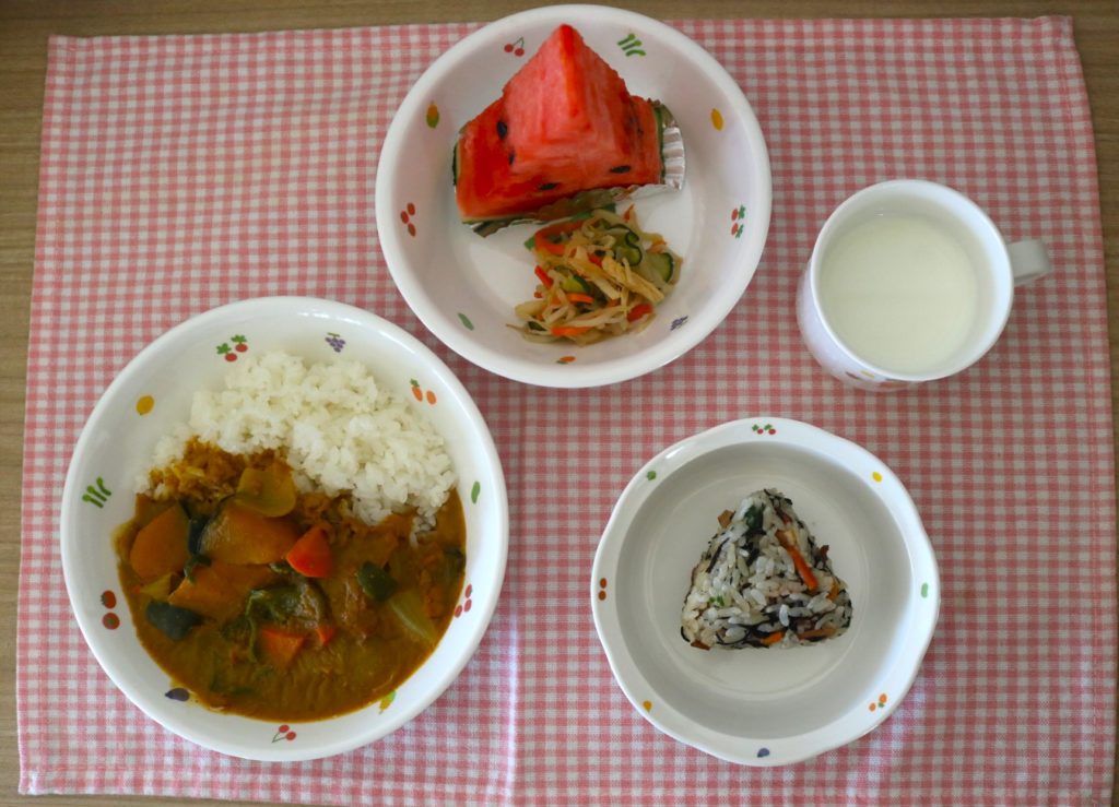 ８月２日の給食です