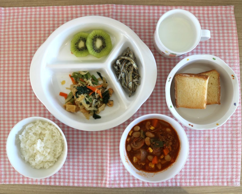 12月９日の給食です