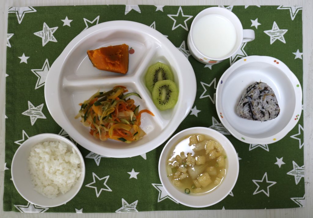 ４月１０日の給食です