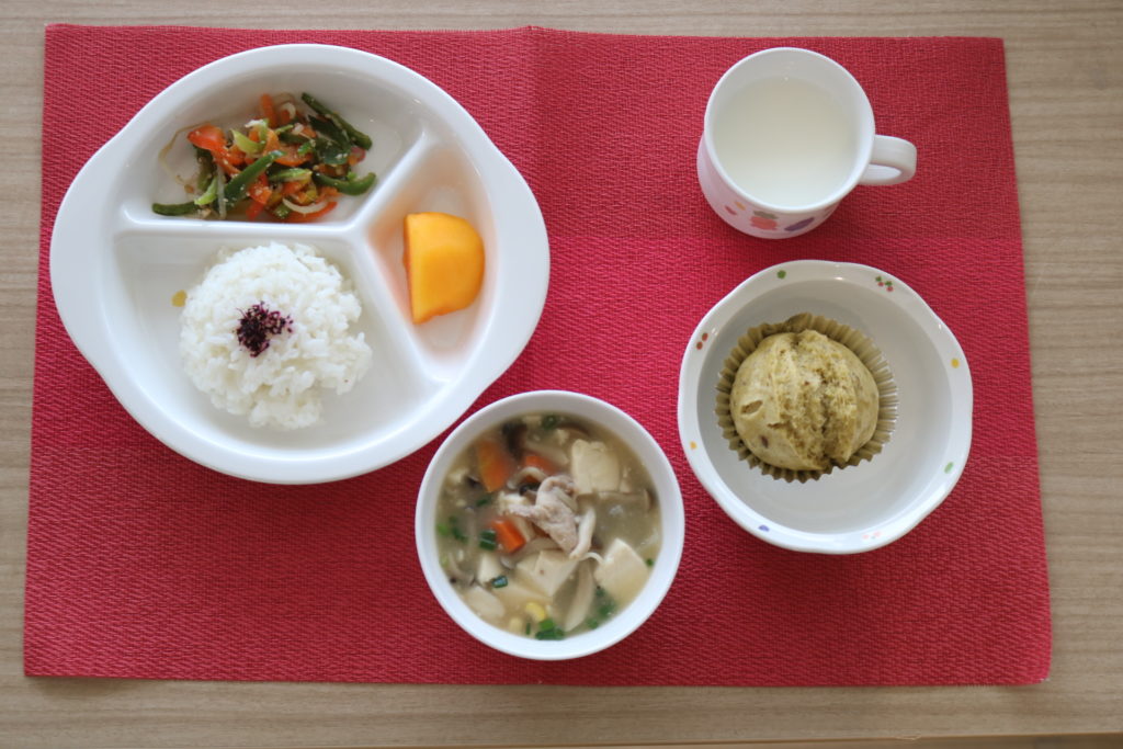 １０月２３日の給食です