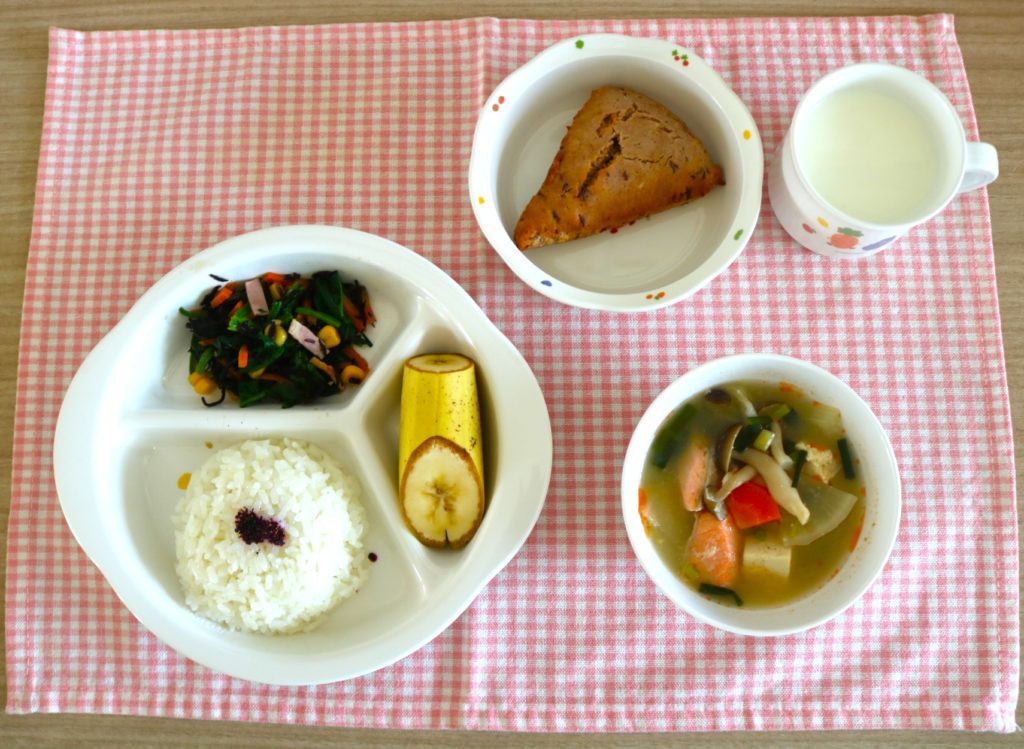 12月1日の給食です