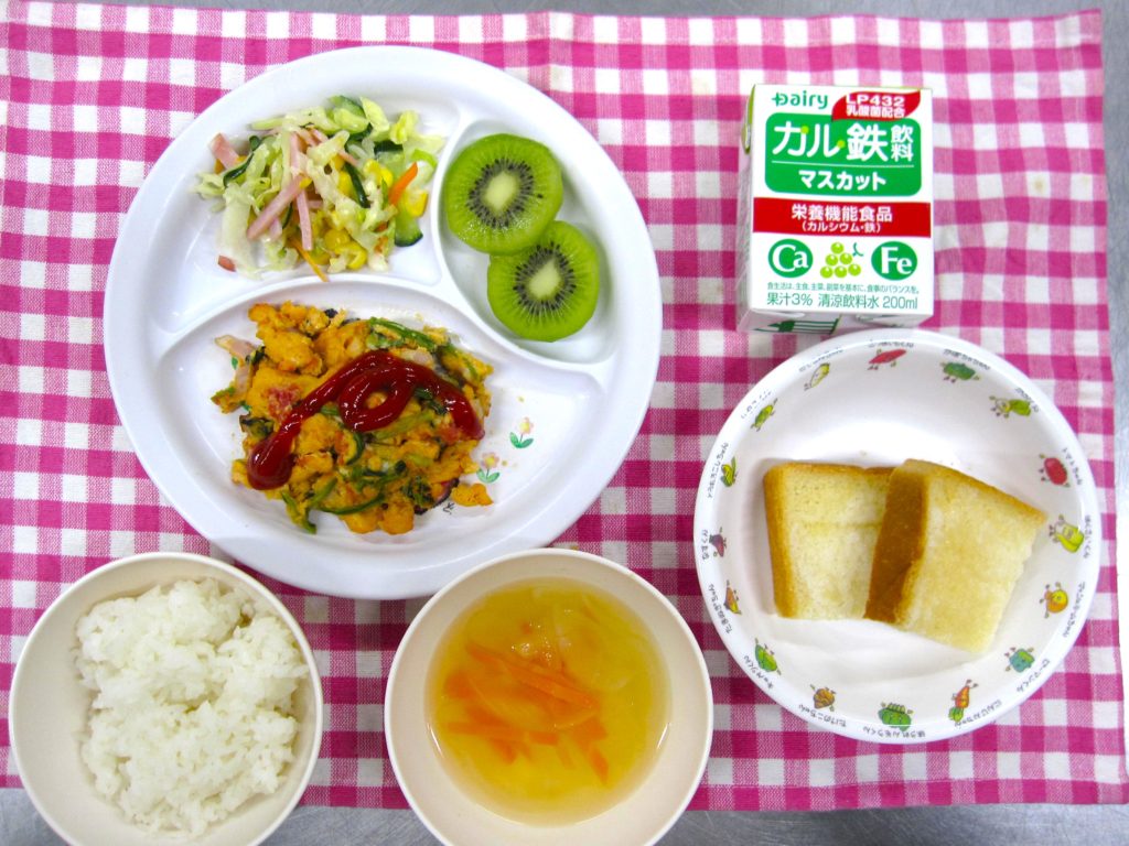 ６月１５日の給食です