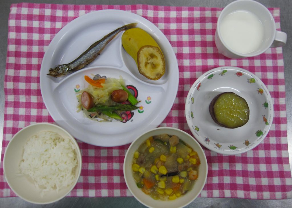 ４月１１日の給食です