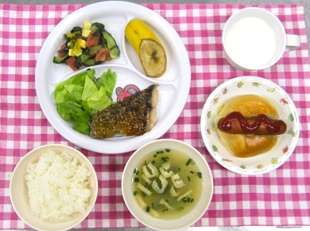 ６月２１日の給食です