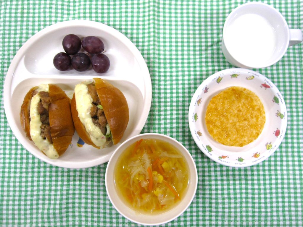 ８月３１日の給食です