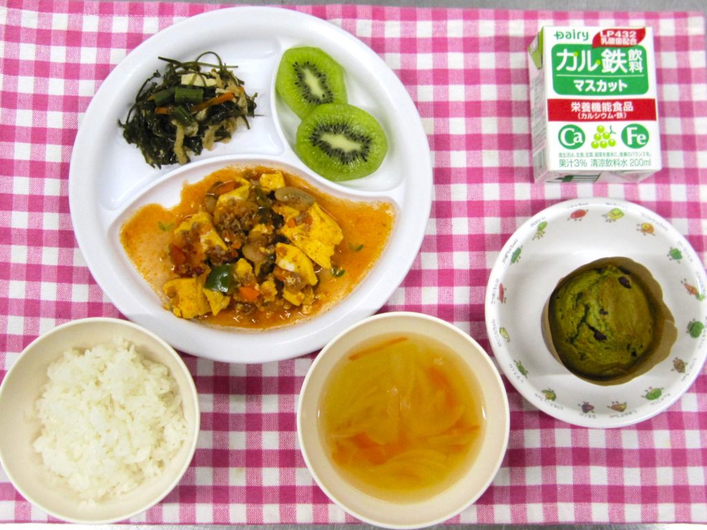 １０月１７日の給食です