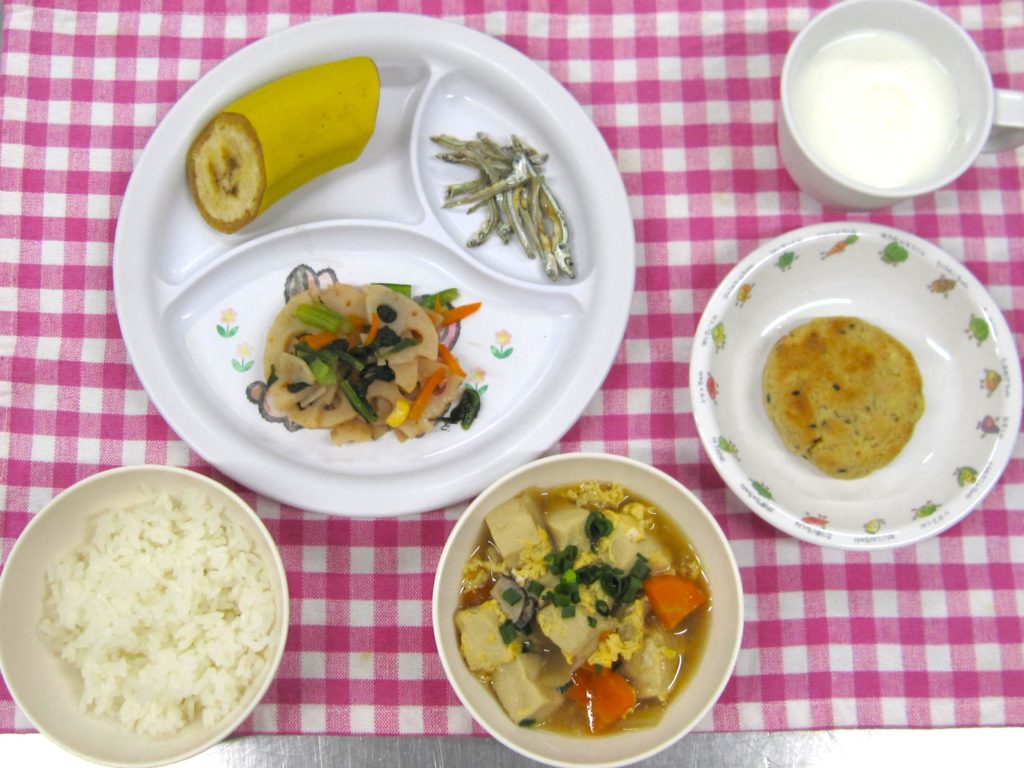 １０月２４日の給食です