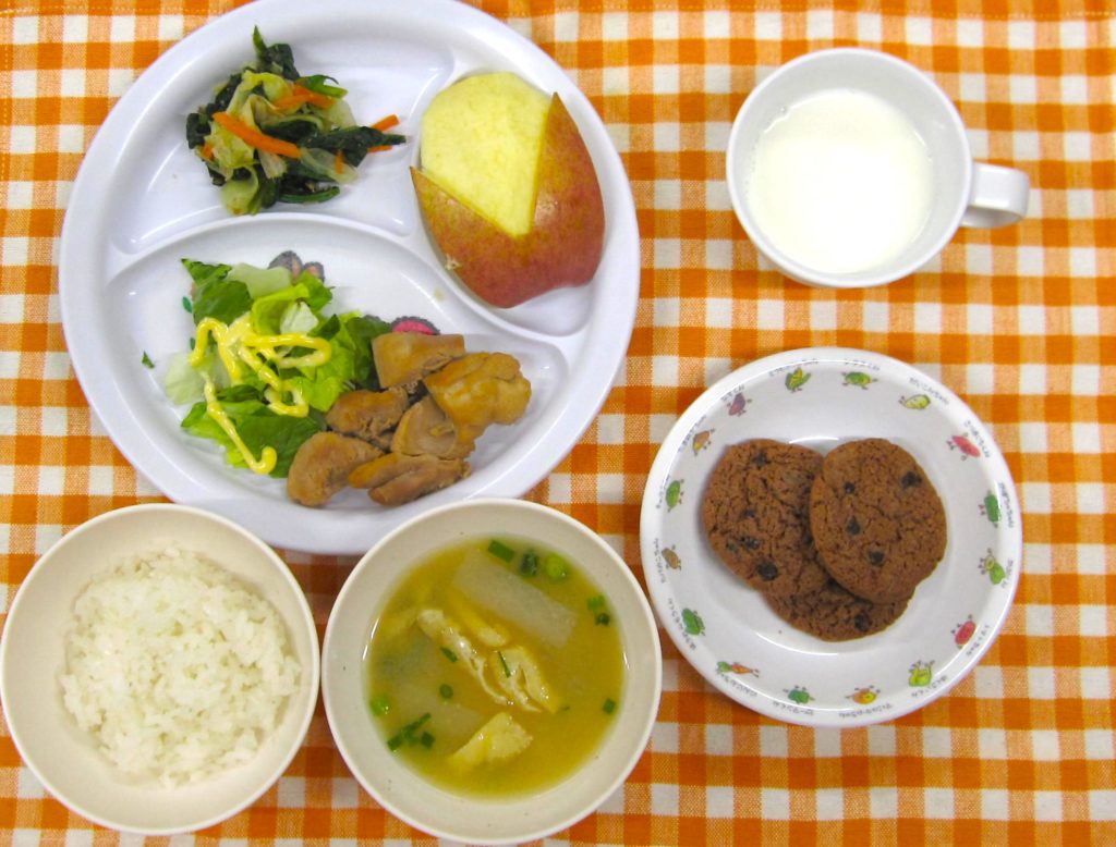 １２月２７日の給食です