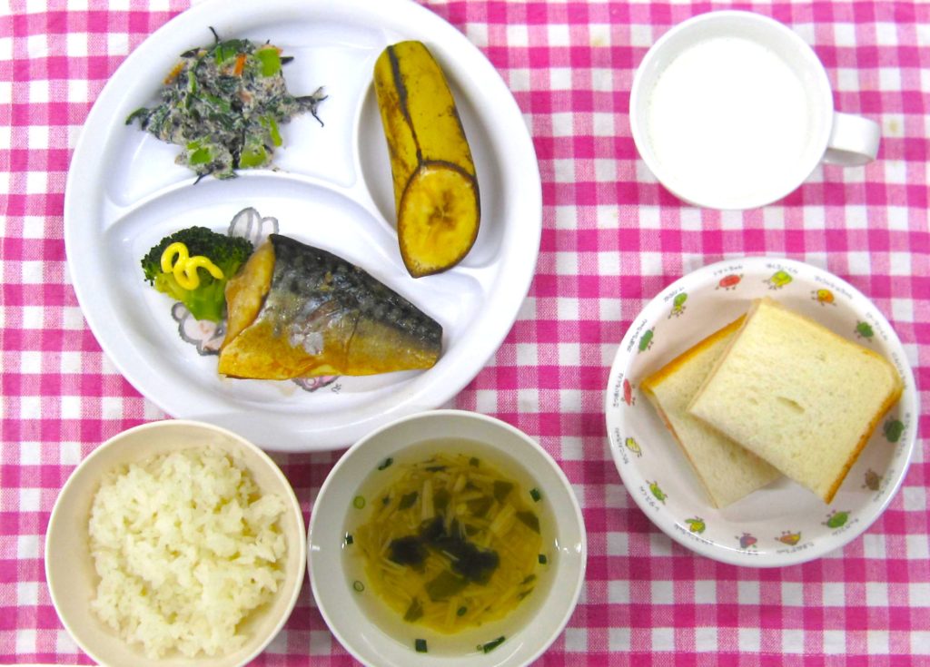 ２月１３日の給食です