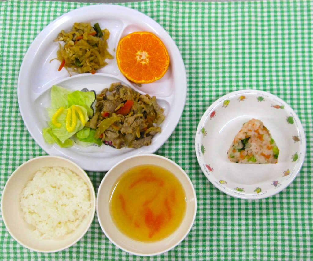 ２月１９日の給食です