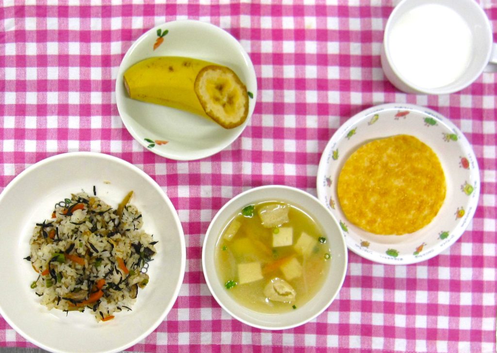３月１日の給食です