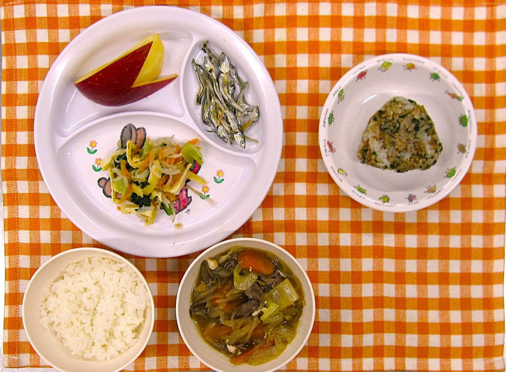 ３月５日の給食です