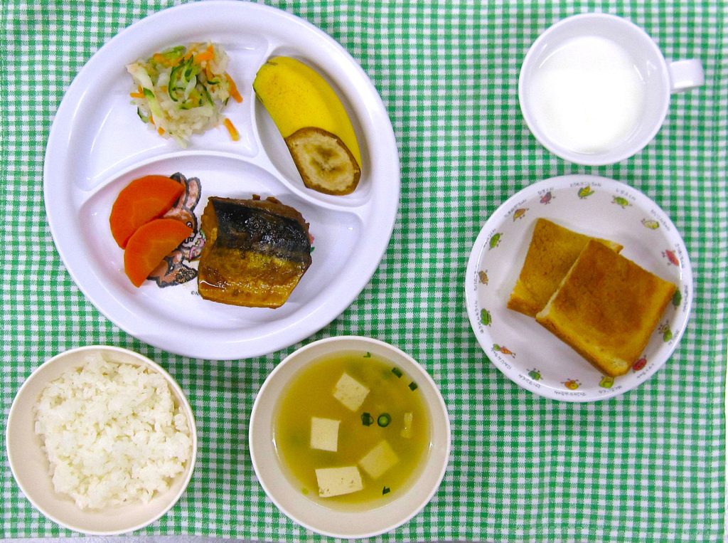 ３月１４日の給食です