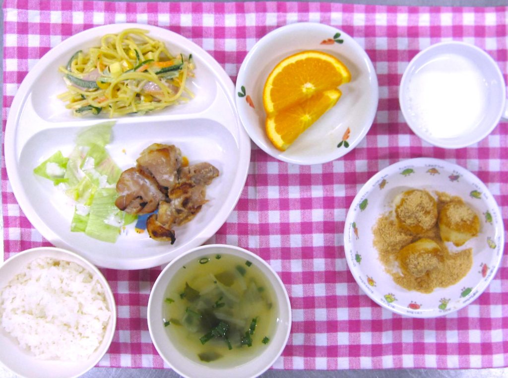 ３月２４日の給食です