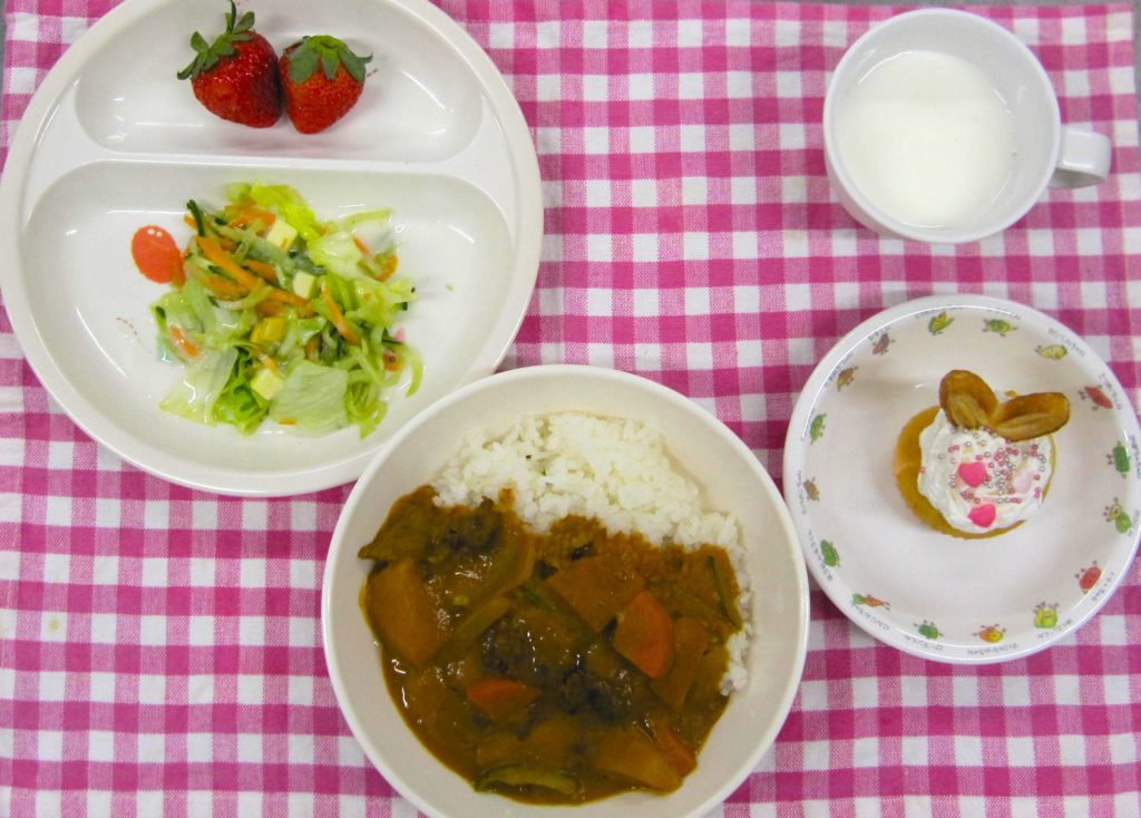 ３月２８日の給食です