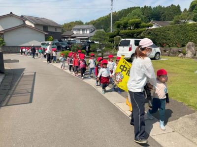 夏野菜の苗植え　4.5歳児