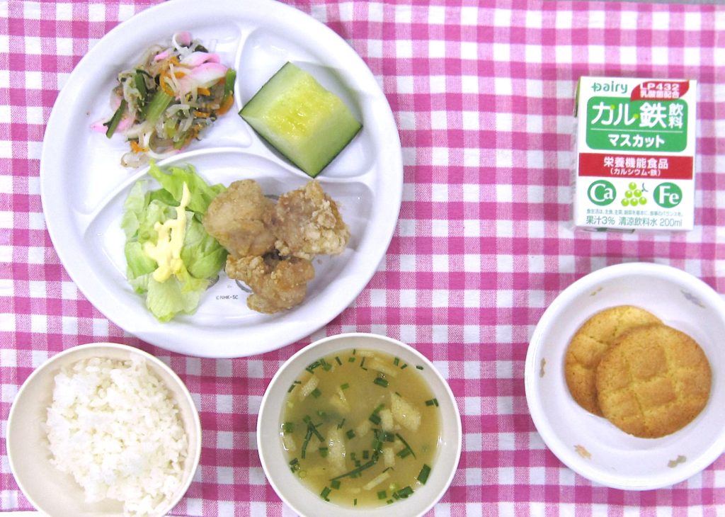 ６月２６日の給食です