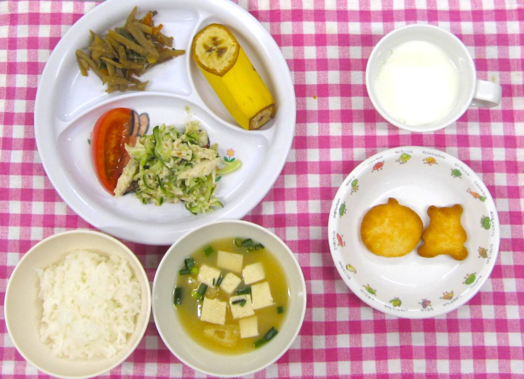 ７月２５日の給食です