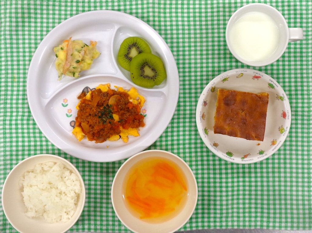 ８月１８日の給食です