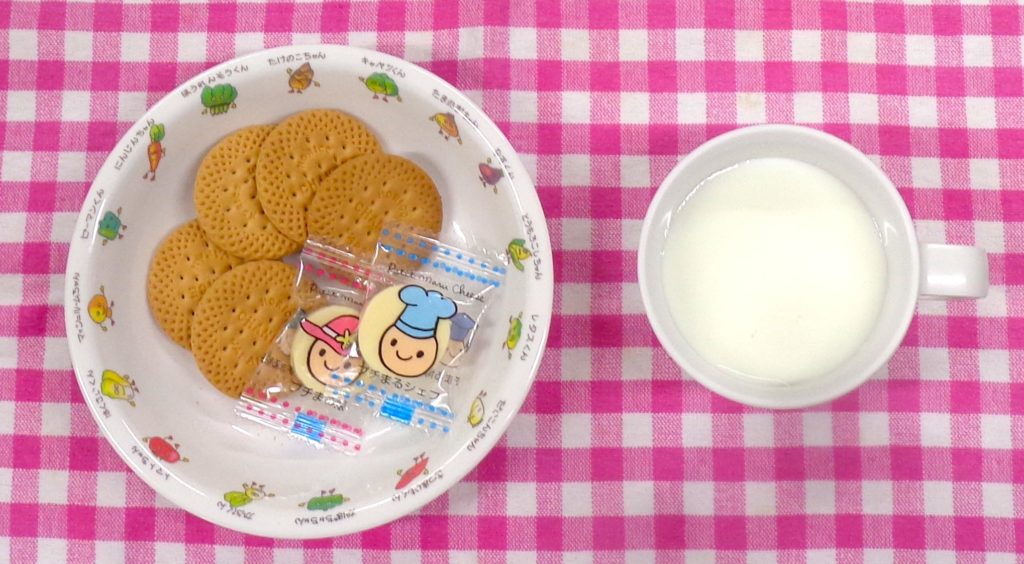 ８月３０日の給食です