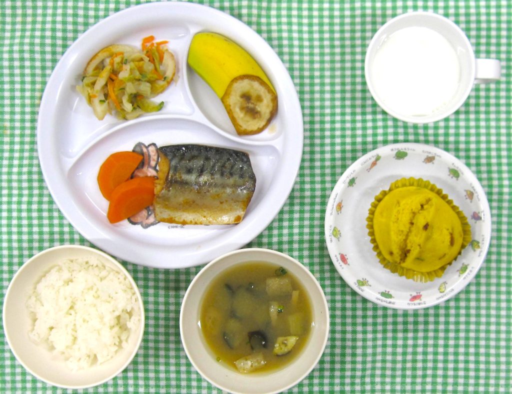 ８月１２日の給食です