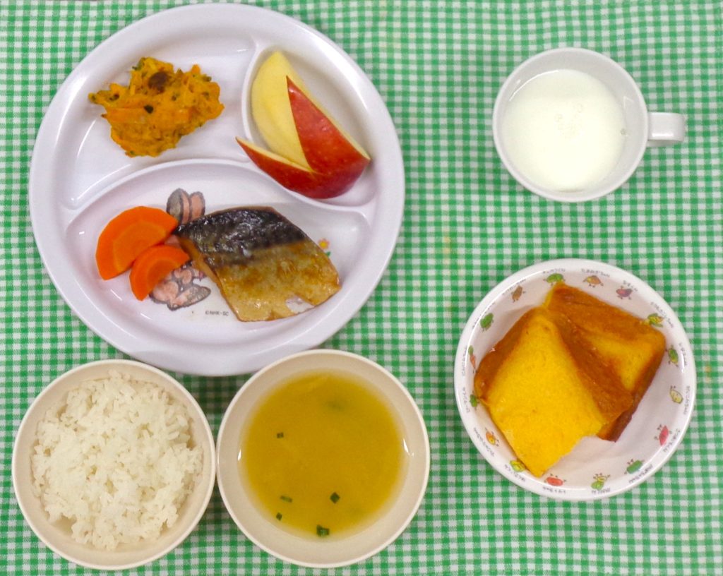 ９月２６日の給食です