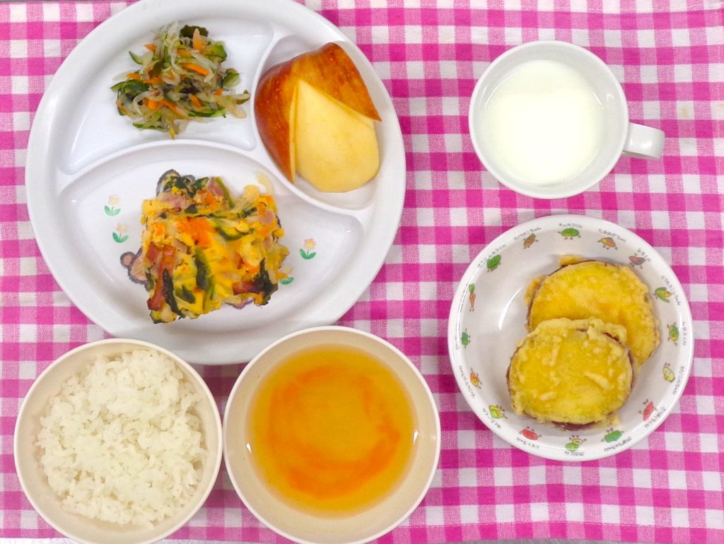 １０月１７日の給食です