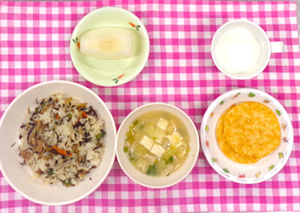 １０月１８日の給食です
