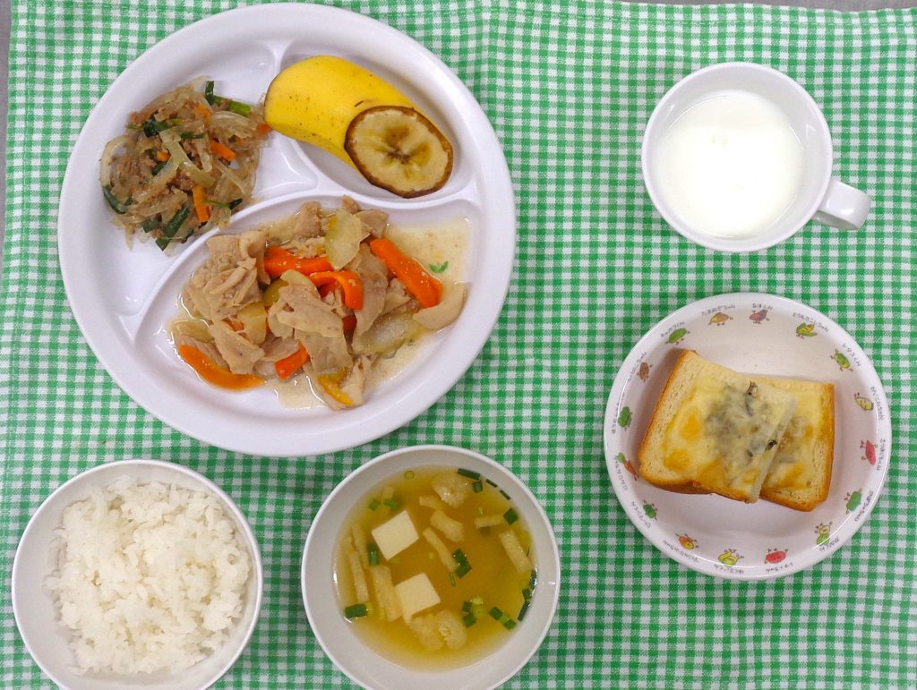 １０月２７日の給食です