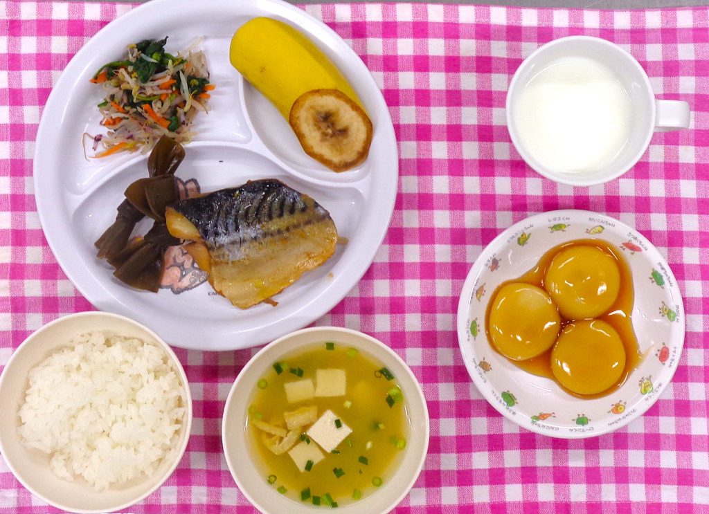 １１月２５日の給食です