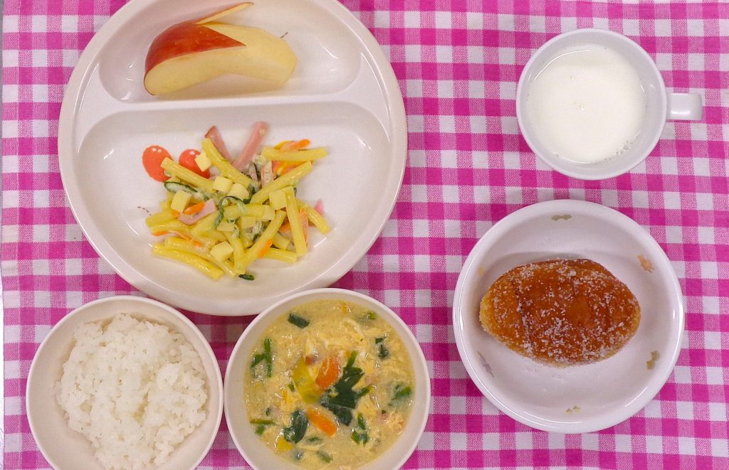 １２月１日の給食です