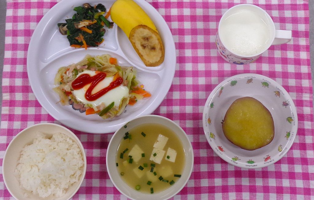 １２月２４日の給食です