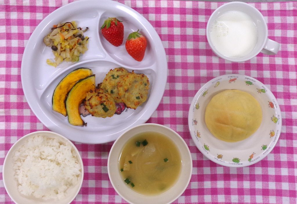 ２月２０日の給食です